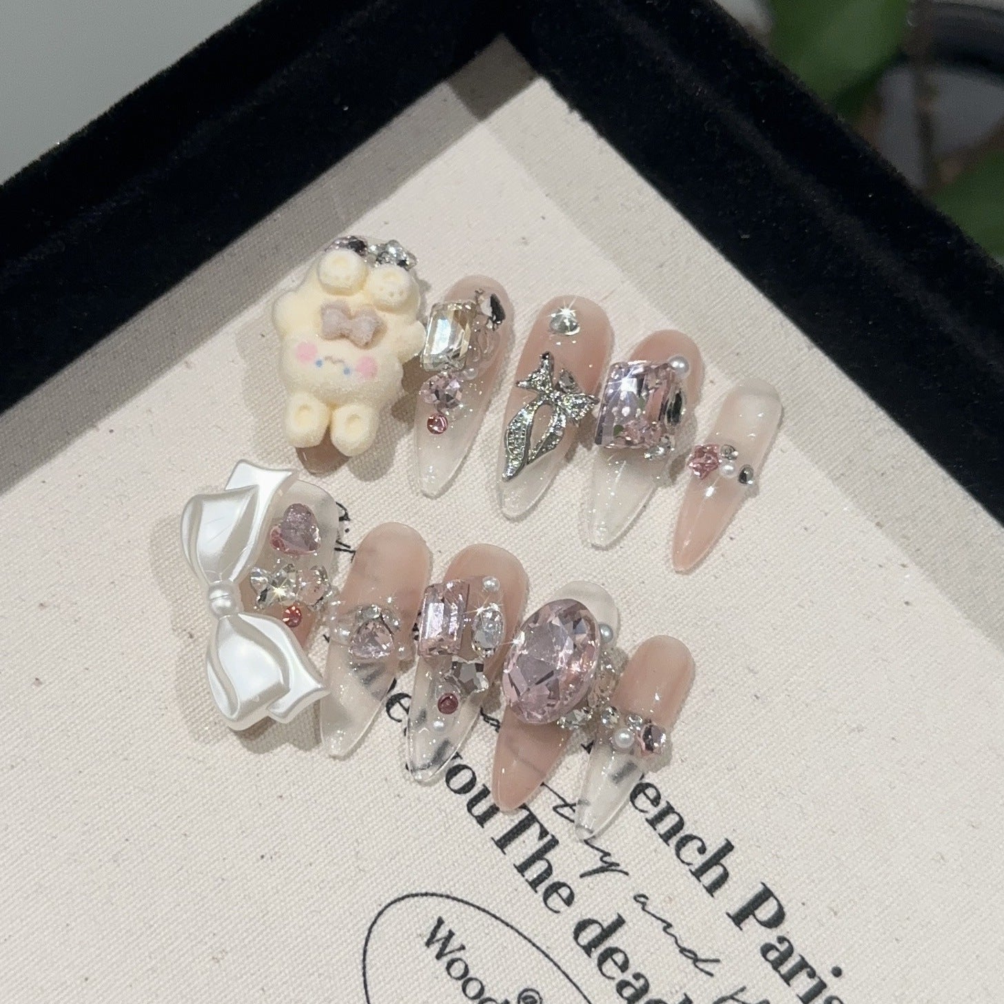 #048 ViVagg Press on nails Pure hand-worn nail piece advanced sense pink gradient nail nail display white rabbit bow big diamond light luxury nails