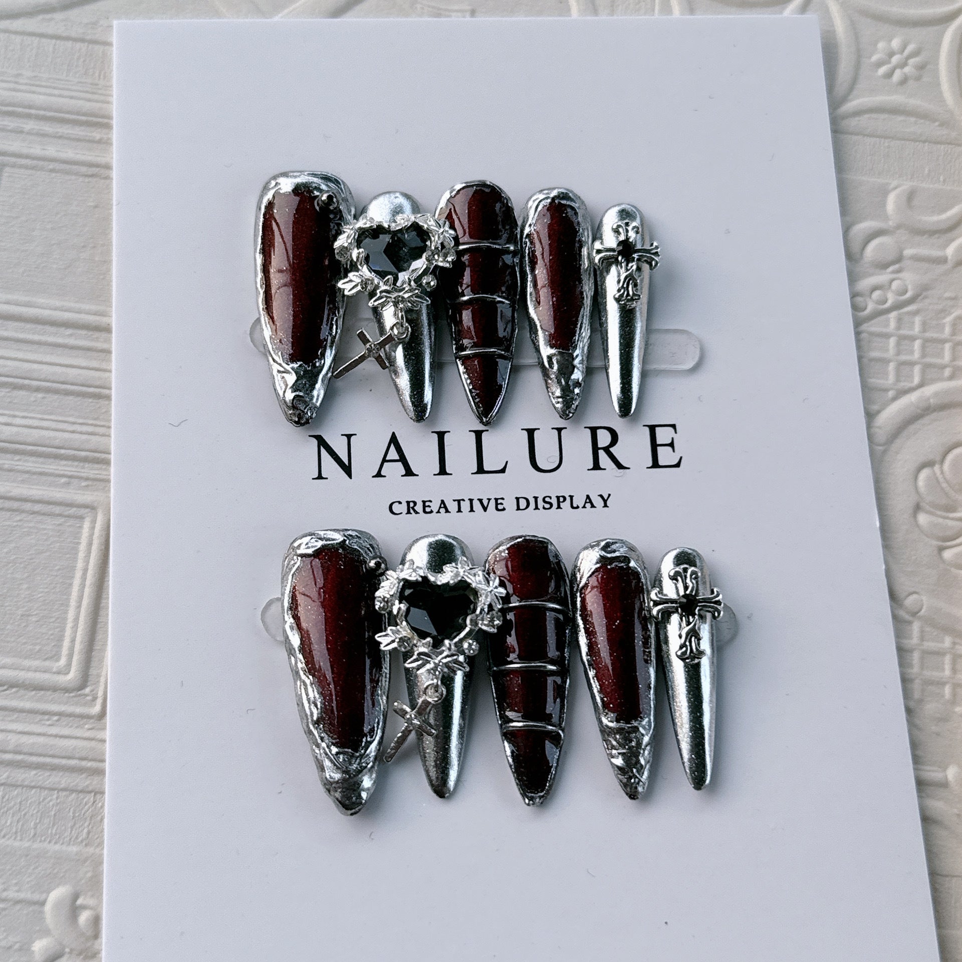 #015 ViVagg Press on nails Dark Spice retro Cyberpunk Cro-heart cross wearing nail fingers Nail patch